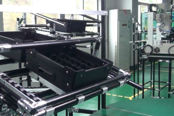 【精益LCIA14】自動送料回箱機構(gòu)