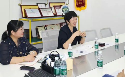 區(qū)工商聯(lián)率隊走訪興千田2