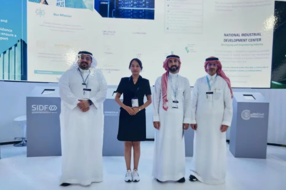 興千田上海展第4天現(xiàn)場(chǎng)熱度再攀新高4